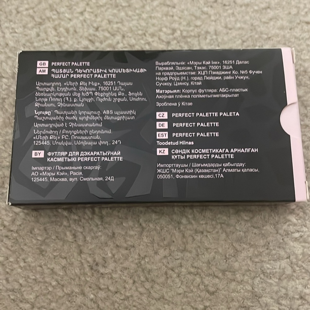 Mary Kay Bundle! 6 eye colors + 1 compact NWT Free samples w/purchase! A steal! - Picture 4 of 8